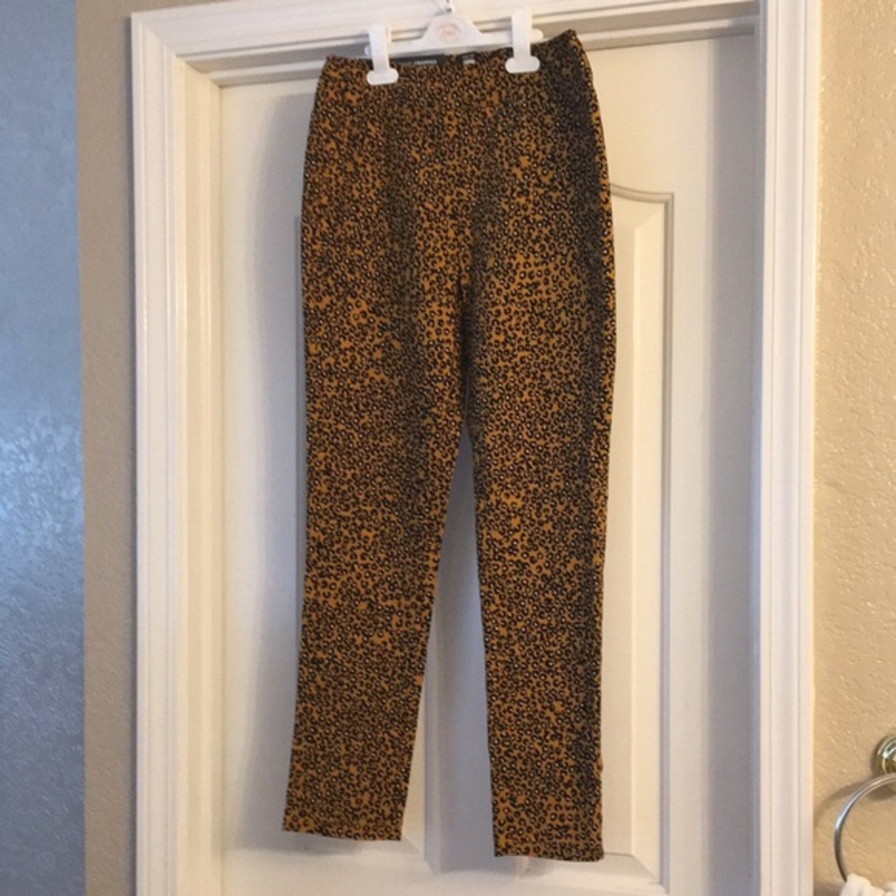 NWT Who What Wear pants